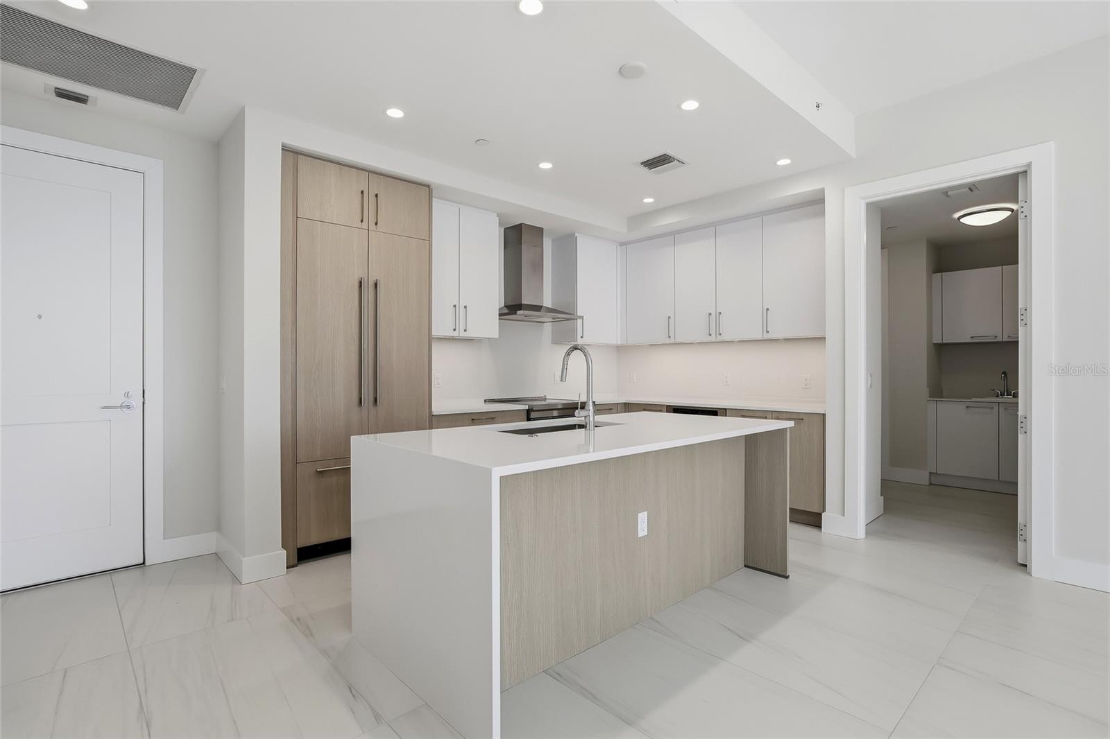 Image 66 of 97 For 275 1st Avenue S 1107