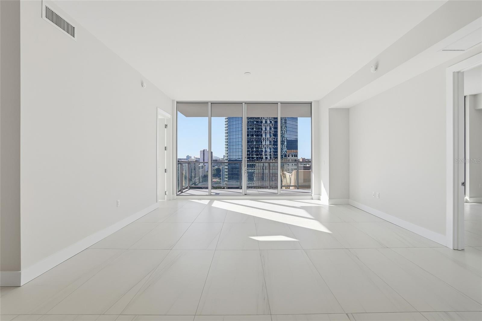 Image 71 of 97 For 275 1st Avenue S 1107