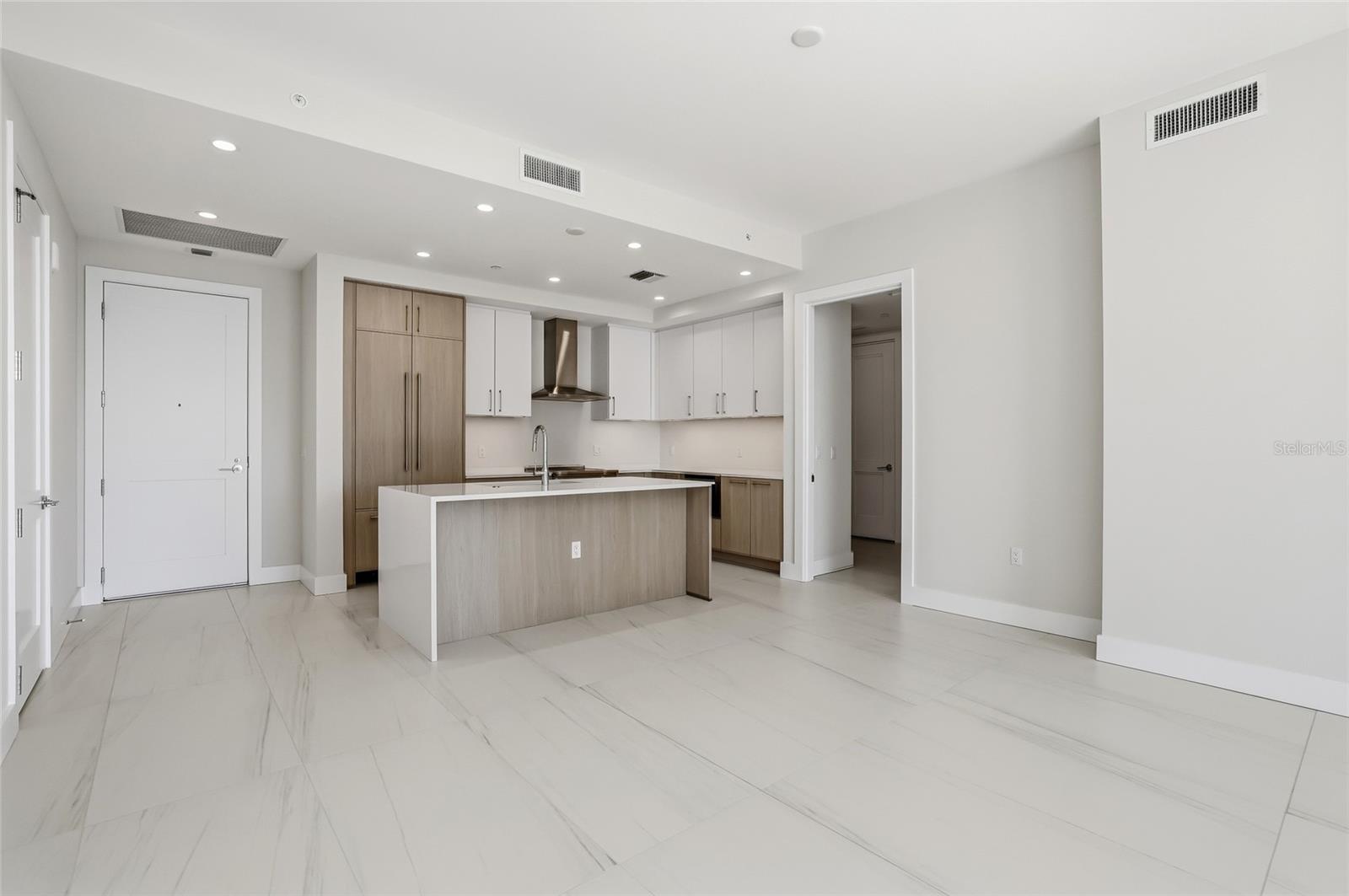 Image 78 of 97 For 275 1st Avenue S 1107