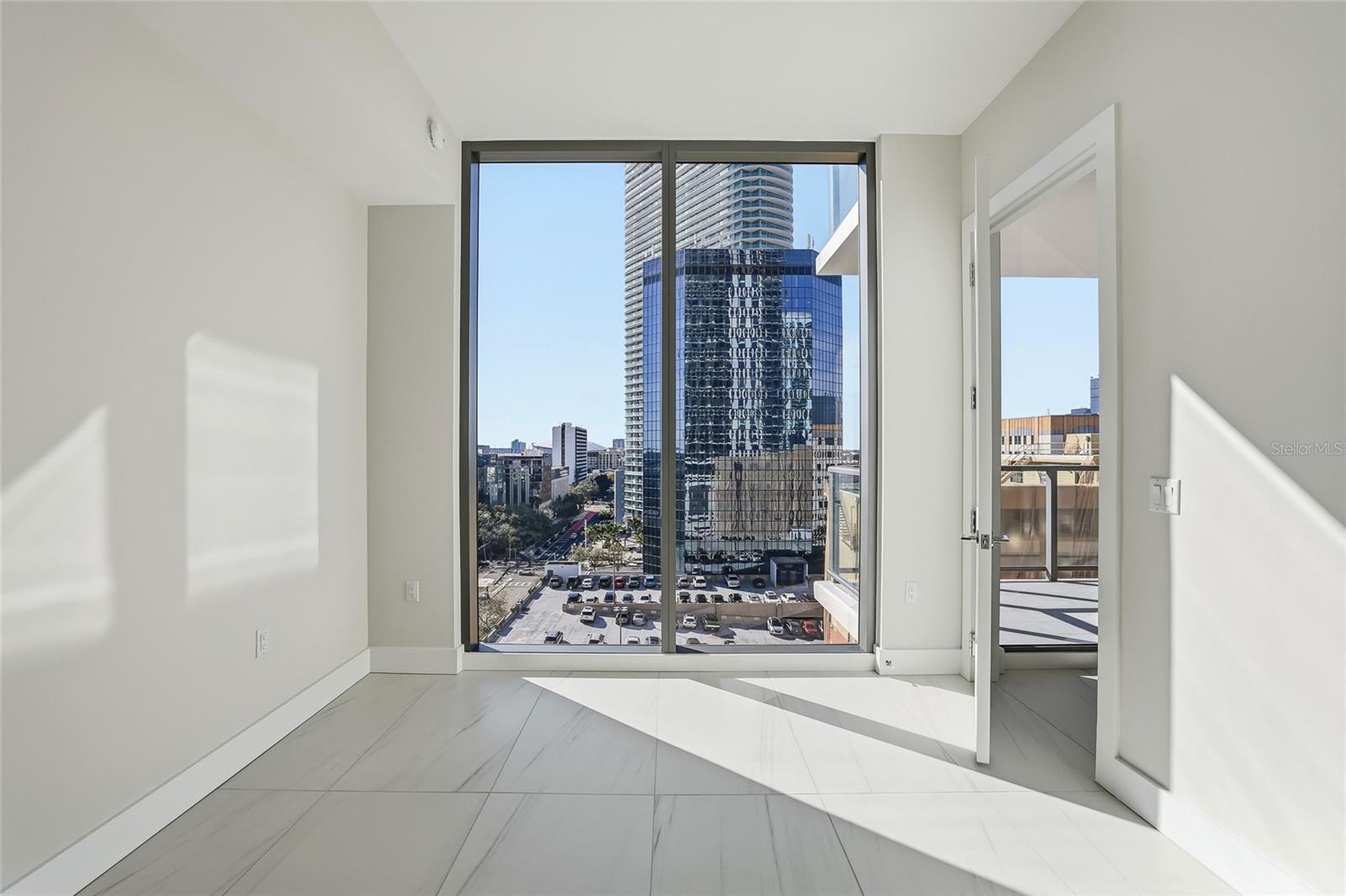 Image 90 of 97 For 275 1st Avenue S 1107