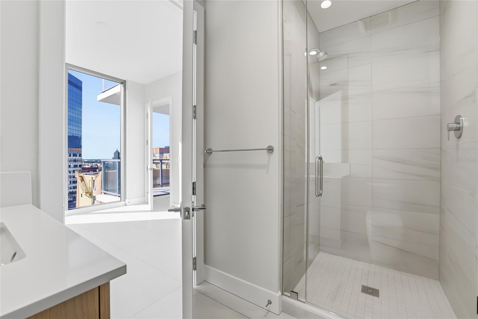 Image 92 of 97 For 275 1st Avenue S 1107