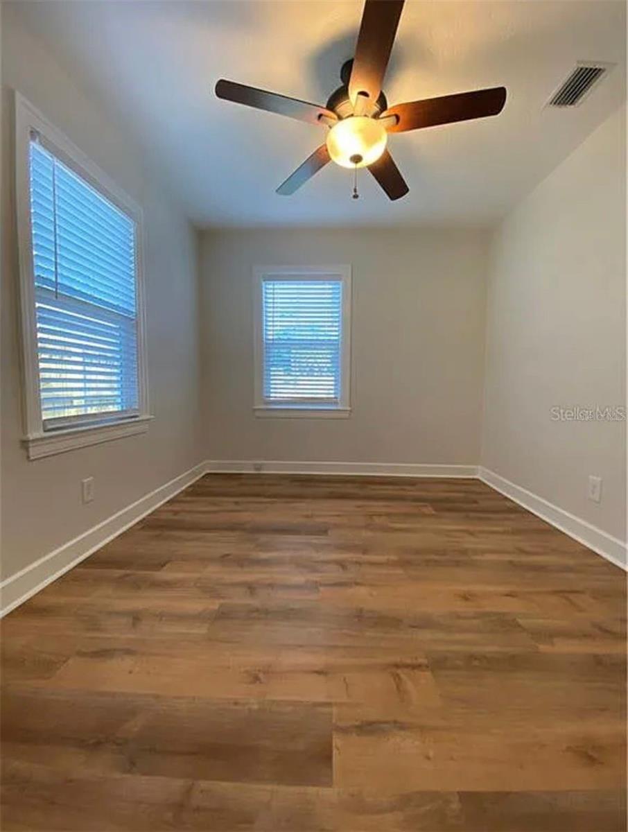 Image 10 of 57 For 4133 3rd Avenue N