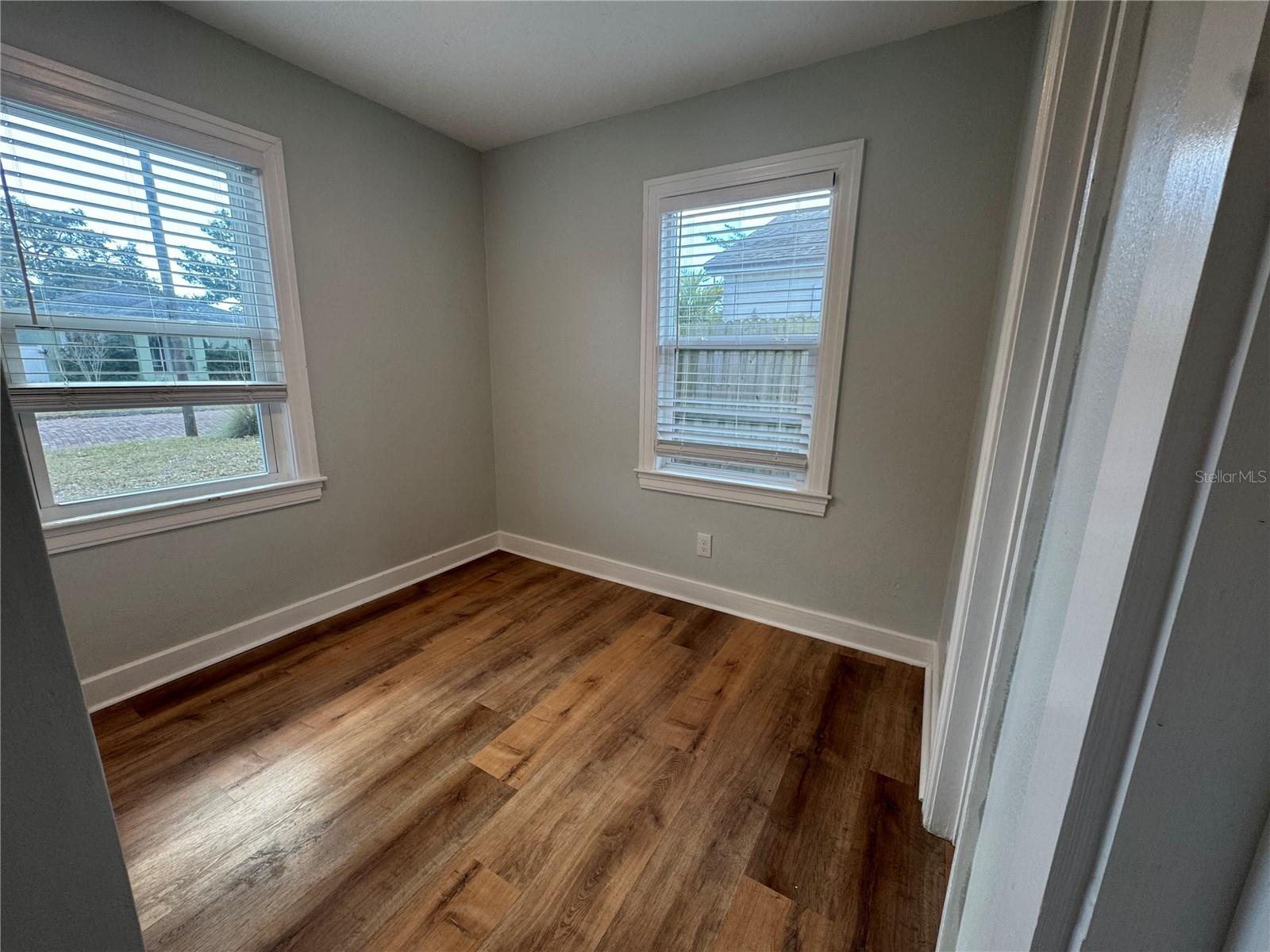 Image 12 of 57 For 4133 3rd Avenue N