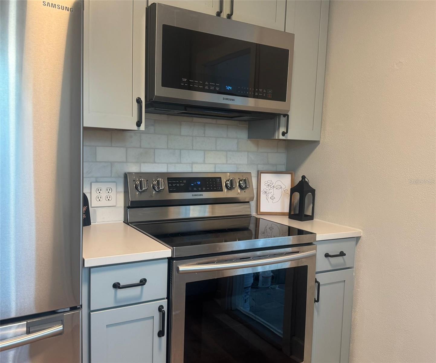 Image 15 of 57 For 4133 3rd Avenue N