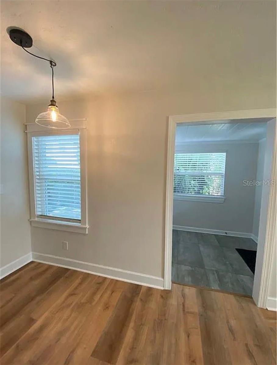 Image 25 of 57 For 4133 3rd Avenue N