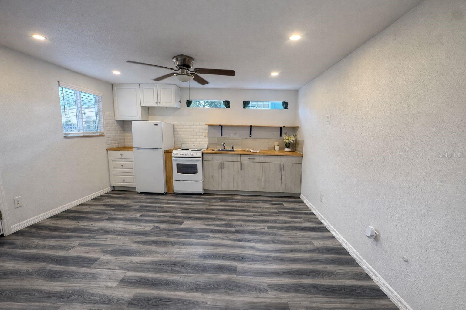 Image 45 of 57 For 4133 3rd Avenue N