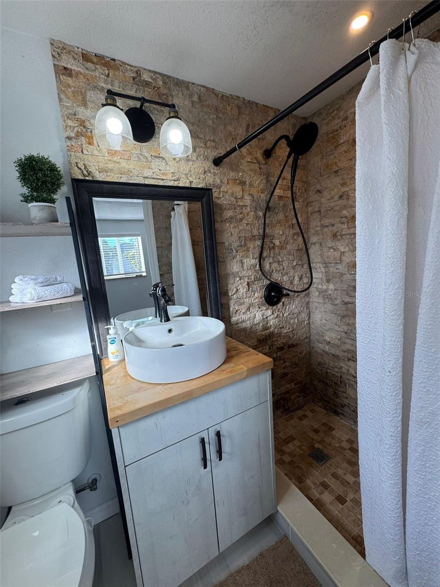 Image 51 of 57 For 4133 3rd Avenue N