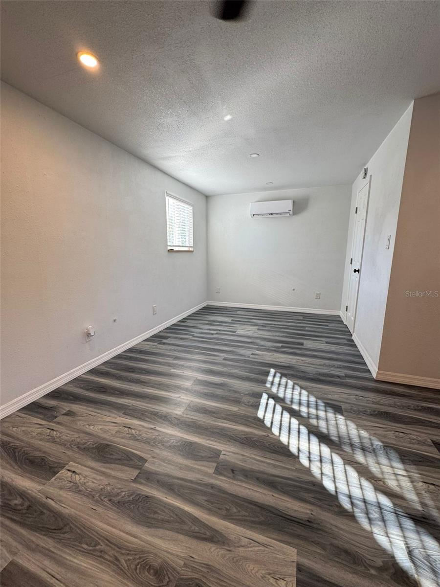 Image 54 of 57 For 4133 3rd Avenue N