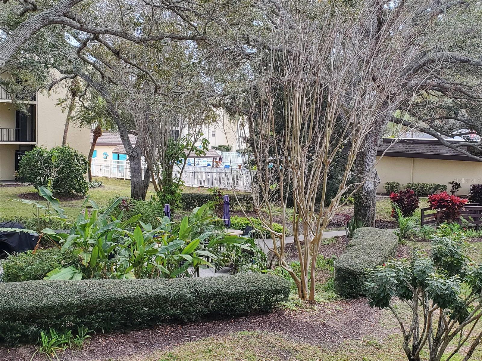 Image 30 of 40 For 11485 Oakhurst Road 1200-216