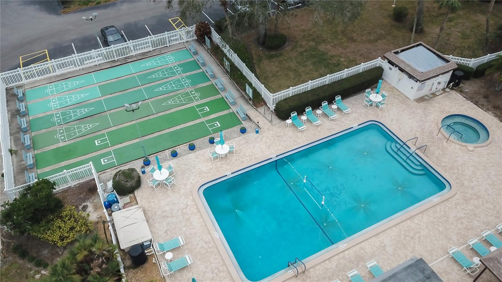 Image 39 of 40 For 11485 Oakhurst Road 1200-216