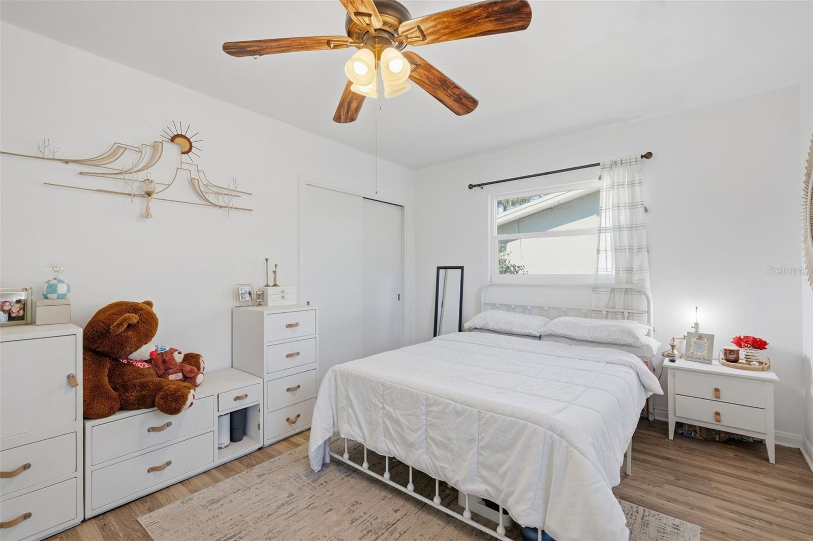 Image 26 of 45 For 610 Palm Avenue