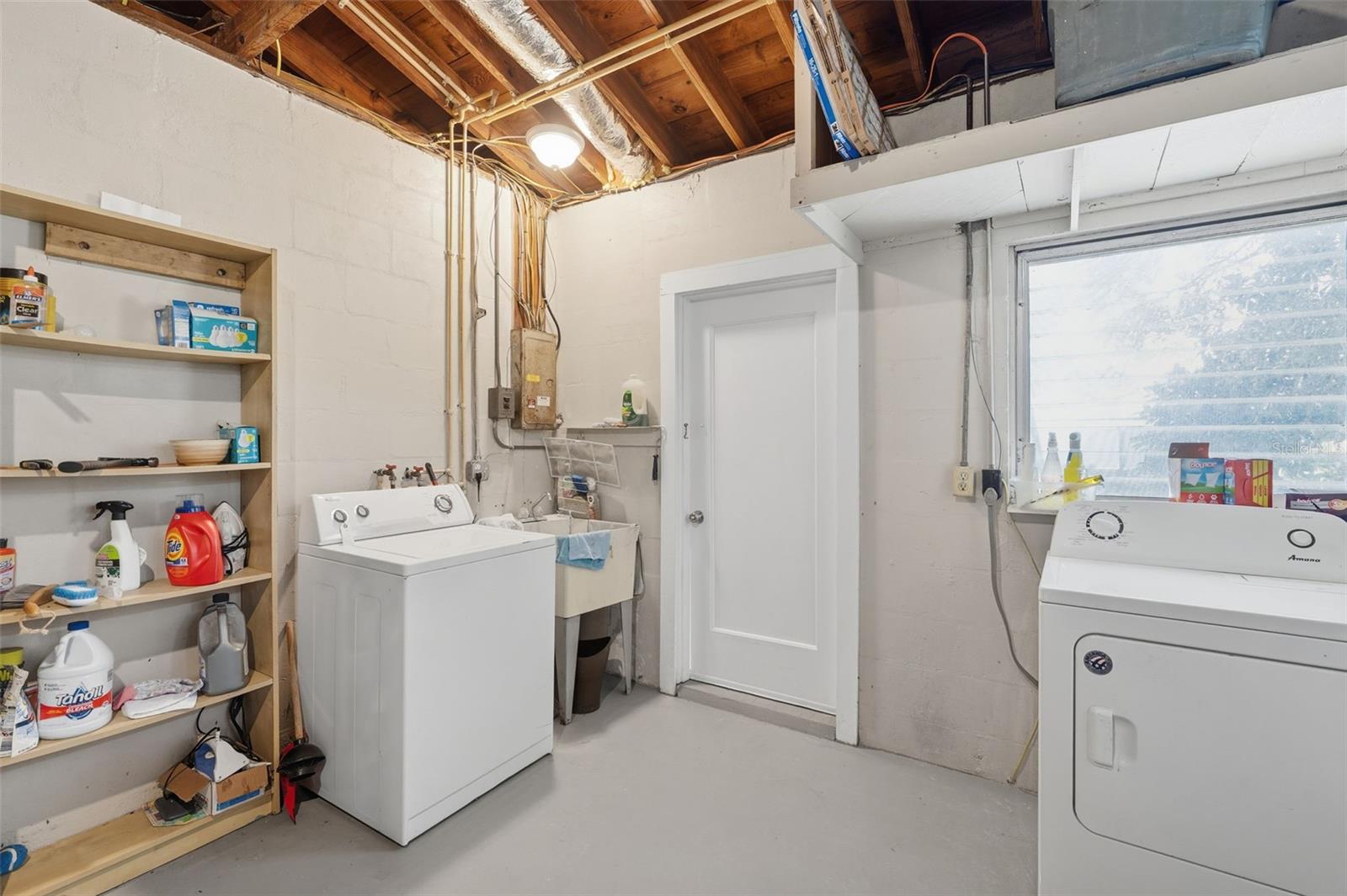 Image 30 of 45 For 610 Palm Avenue