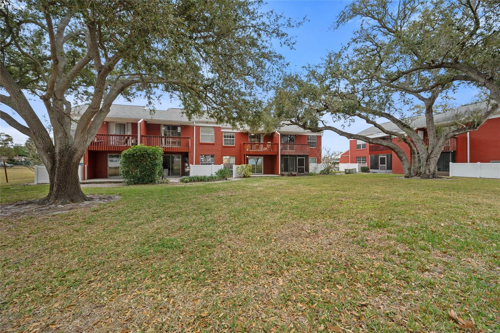 Image 21 of 24 For 1290 83rd Avenue N B