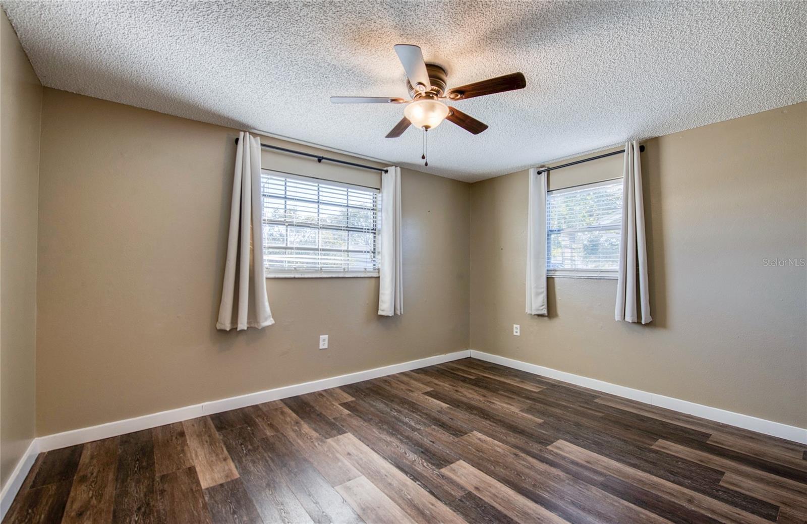 Image 22 of 38 For 4153 Swallowtail Drive