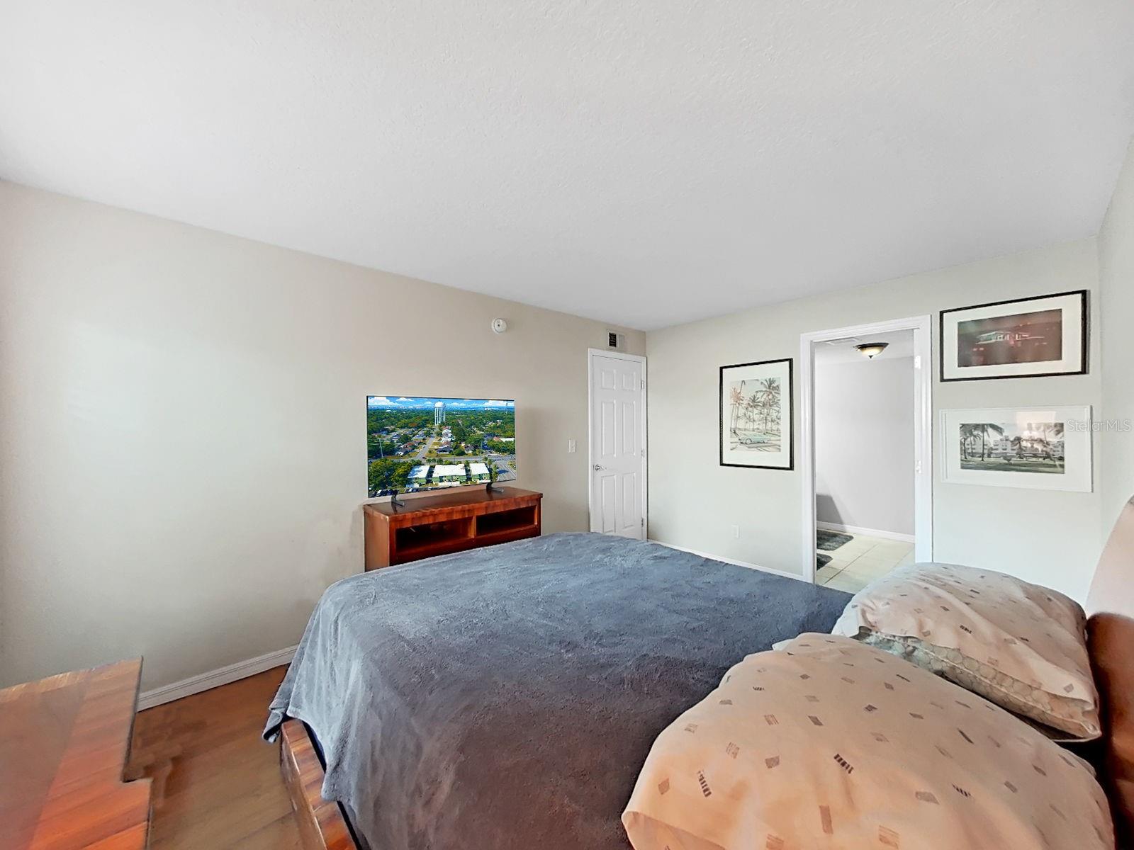 Image 12 of 22 For 1799 Highland Avenue 5