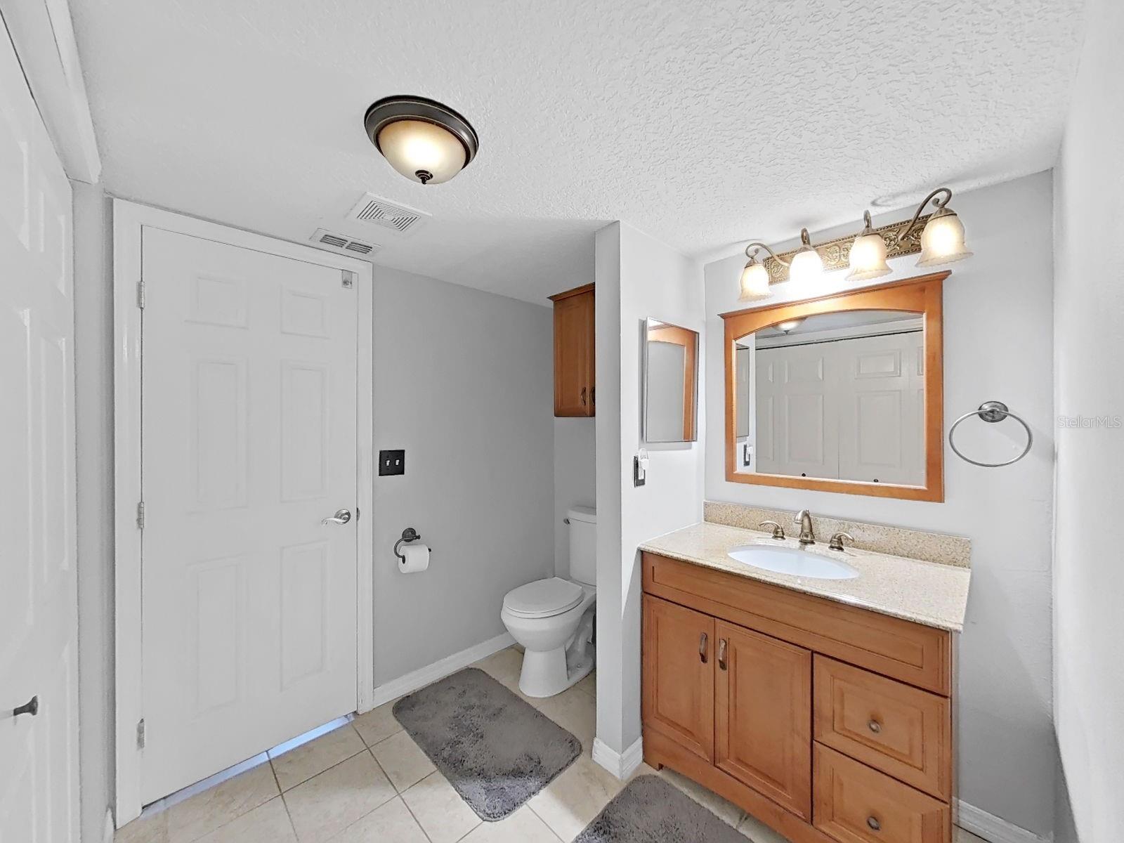 Image 14 of 22 For 1799 Highland Avenue 5