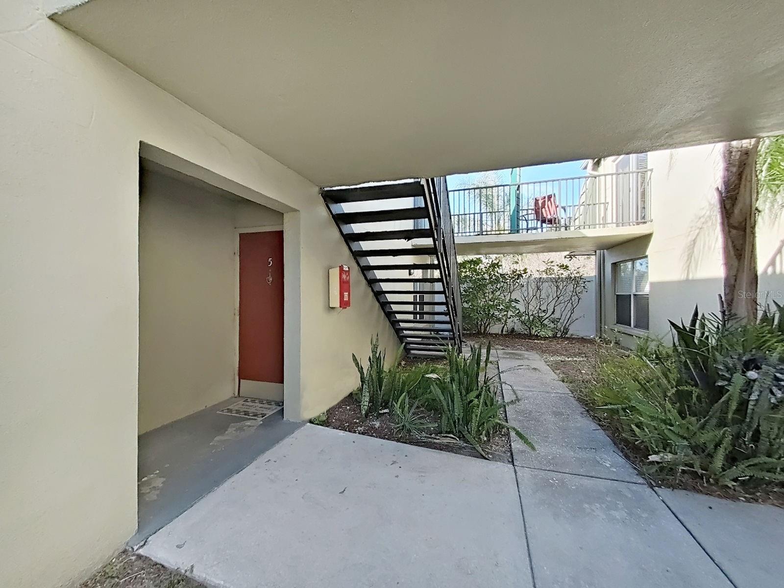 Image 2 of 22 For 1799 Highland Avenue 5