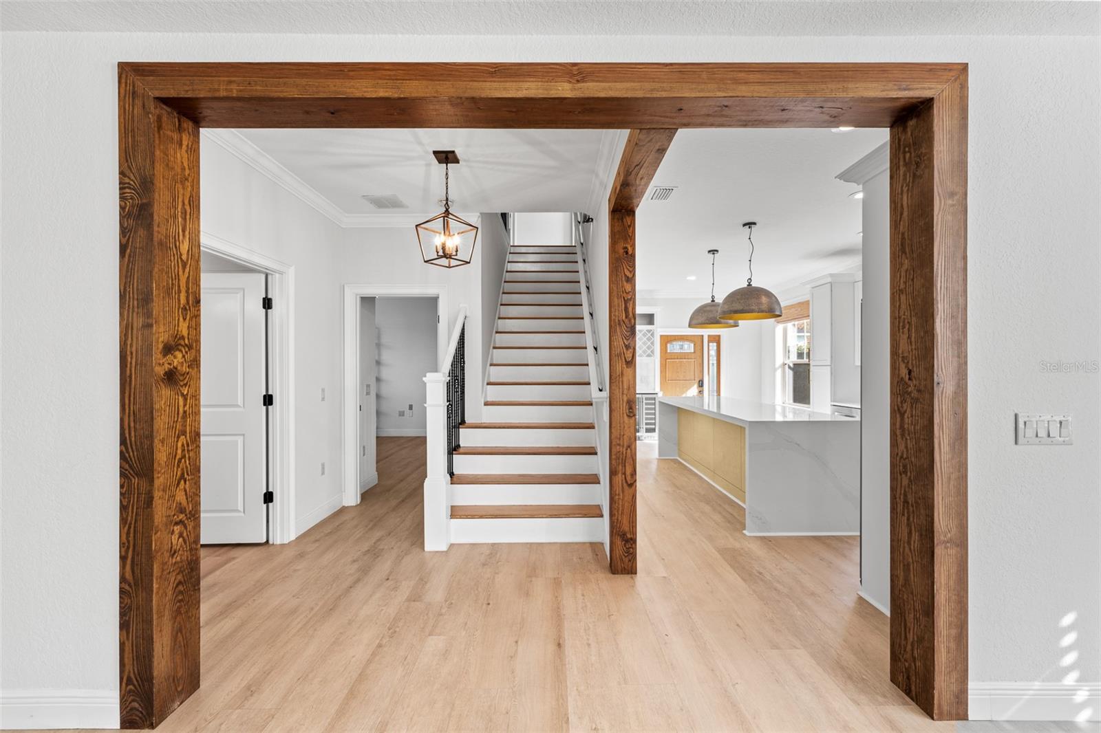 Image 10 of 34 For 1828 Cherokee Trail