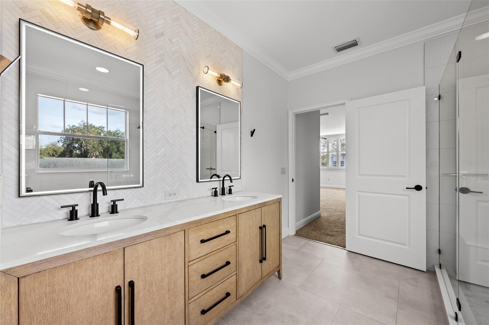 Image 31 of 34 For 1828 Cherokee Trail