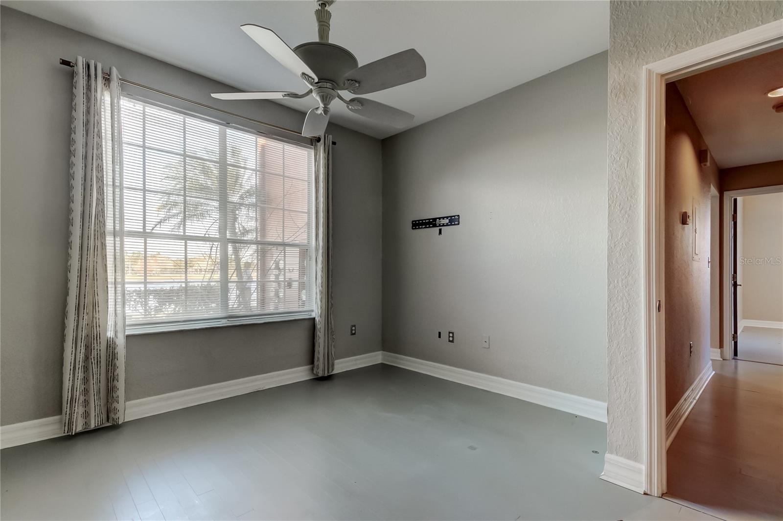 Image 15 of 29 For 9750 Lake Chase Island Way 9750