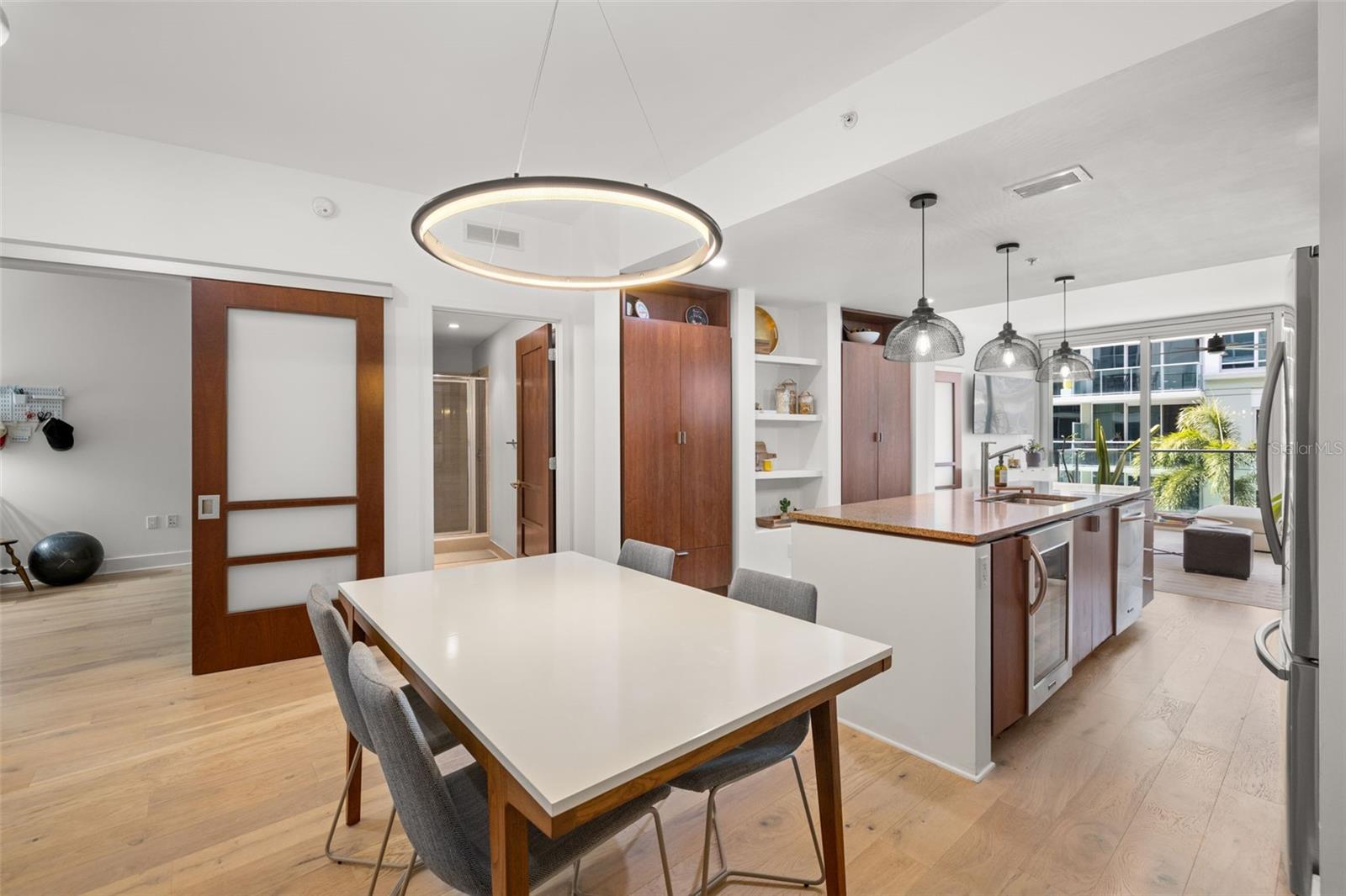 Image 11 of 33 For 912 Channelside Drive 2517