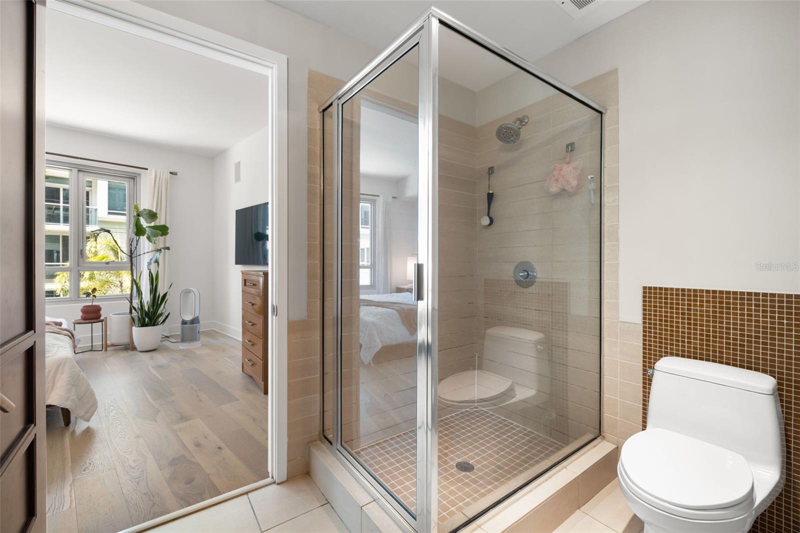 Image 17 of 33 For 912 Channelside Drive 2517