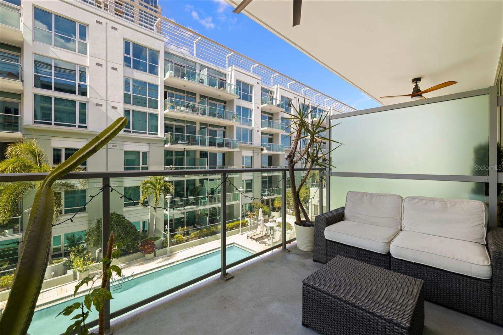 Image 20 of 33 For 912 Channelside Drive 2517