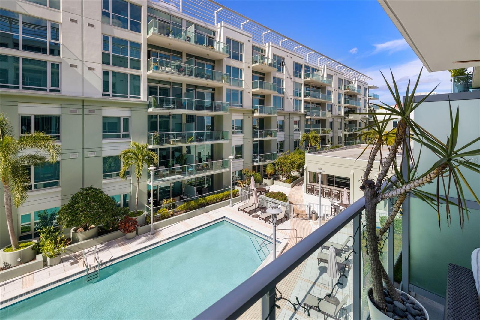 Image 22 of 33 For 912 Channelside Drive 2517