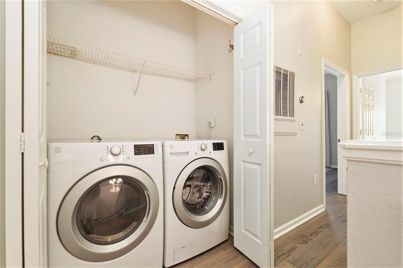 Listing photo id 20 for 801 Oregon Avenue A