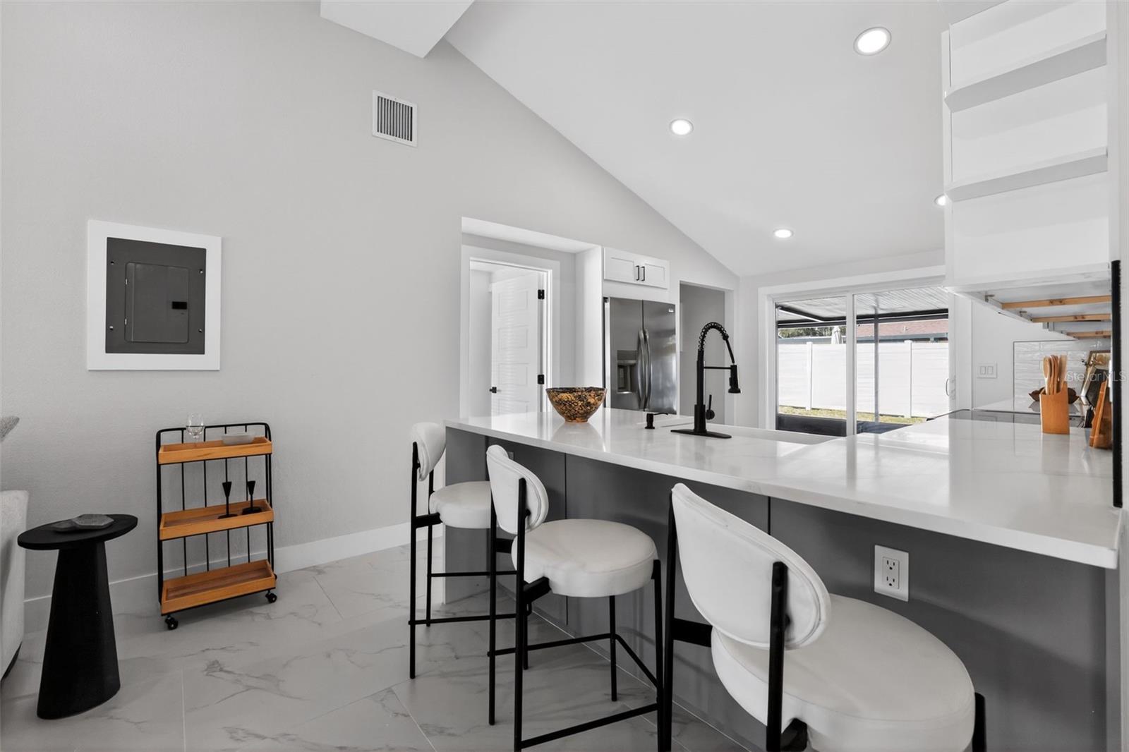 Image 18 of 33 For 10111 Pine Trails Court