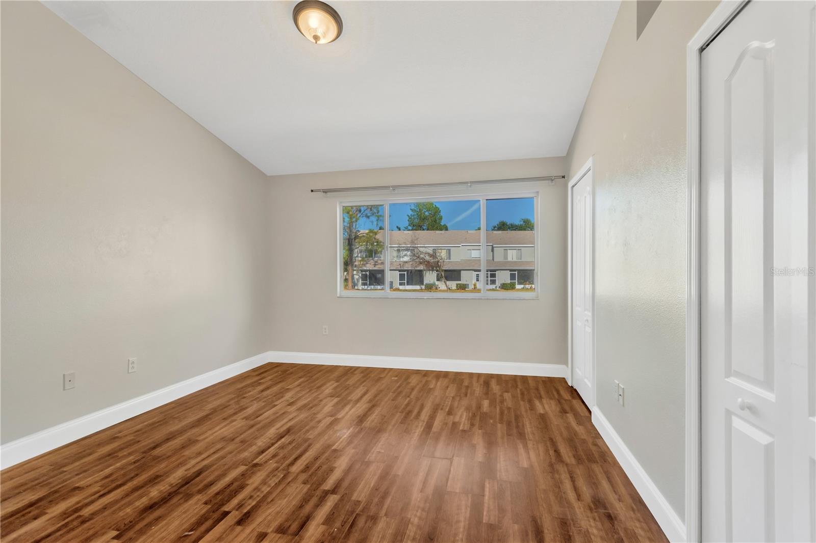 Image 14 of 37 For 2405 Lake Woodberry Circle