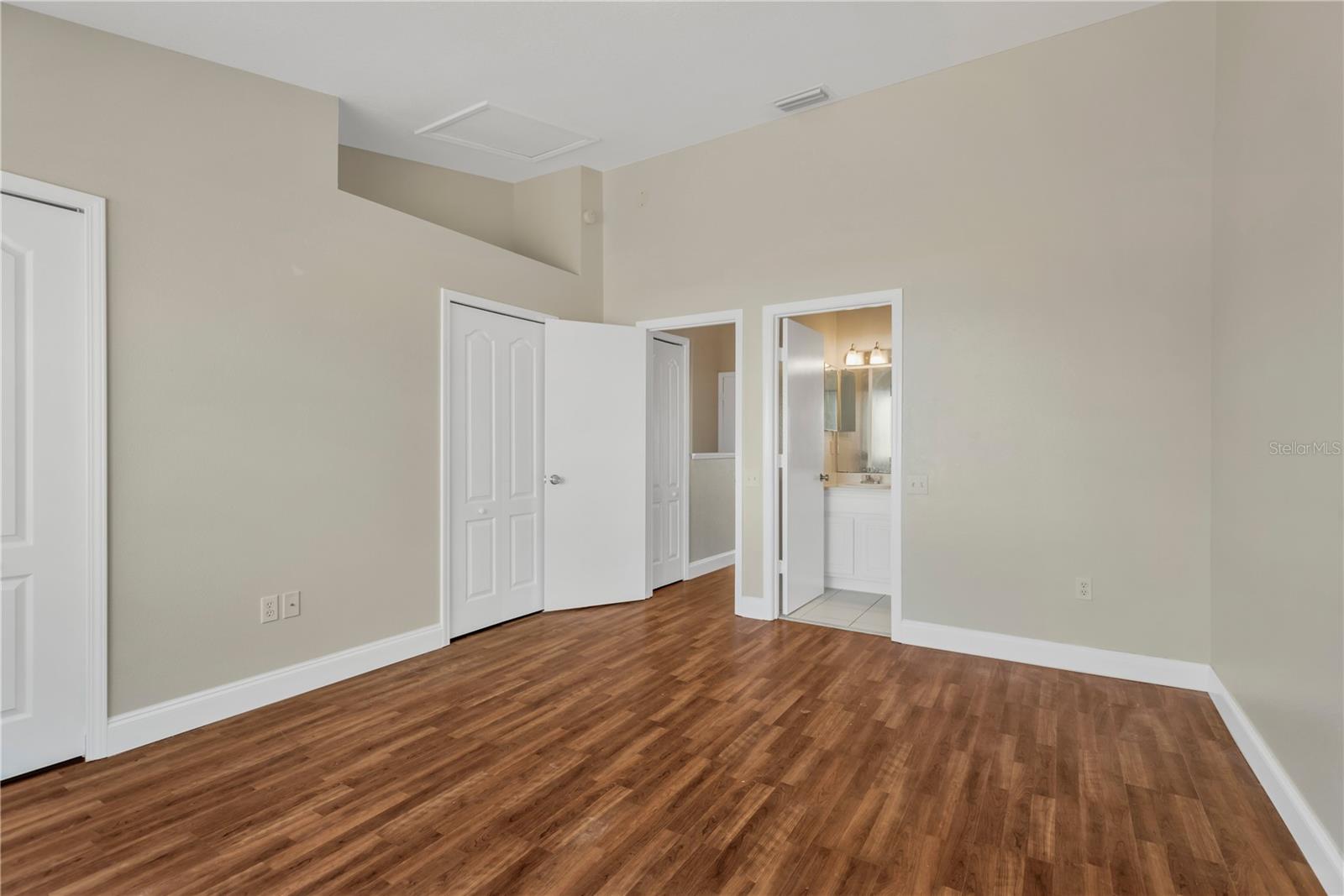 Image 15 of 37 For 2405 Lake Woodberry Circle