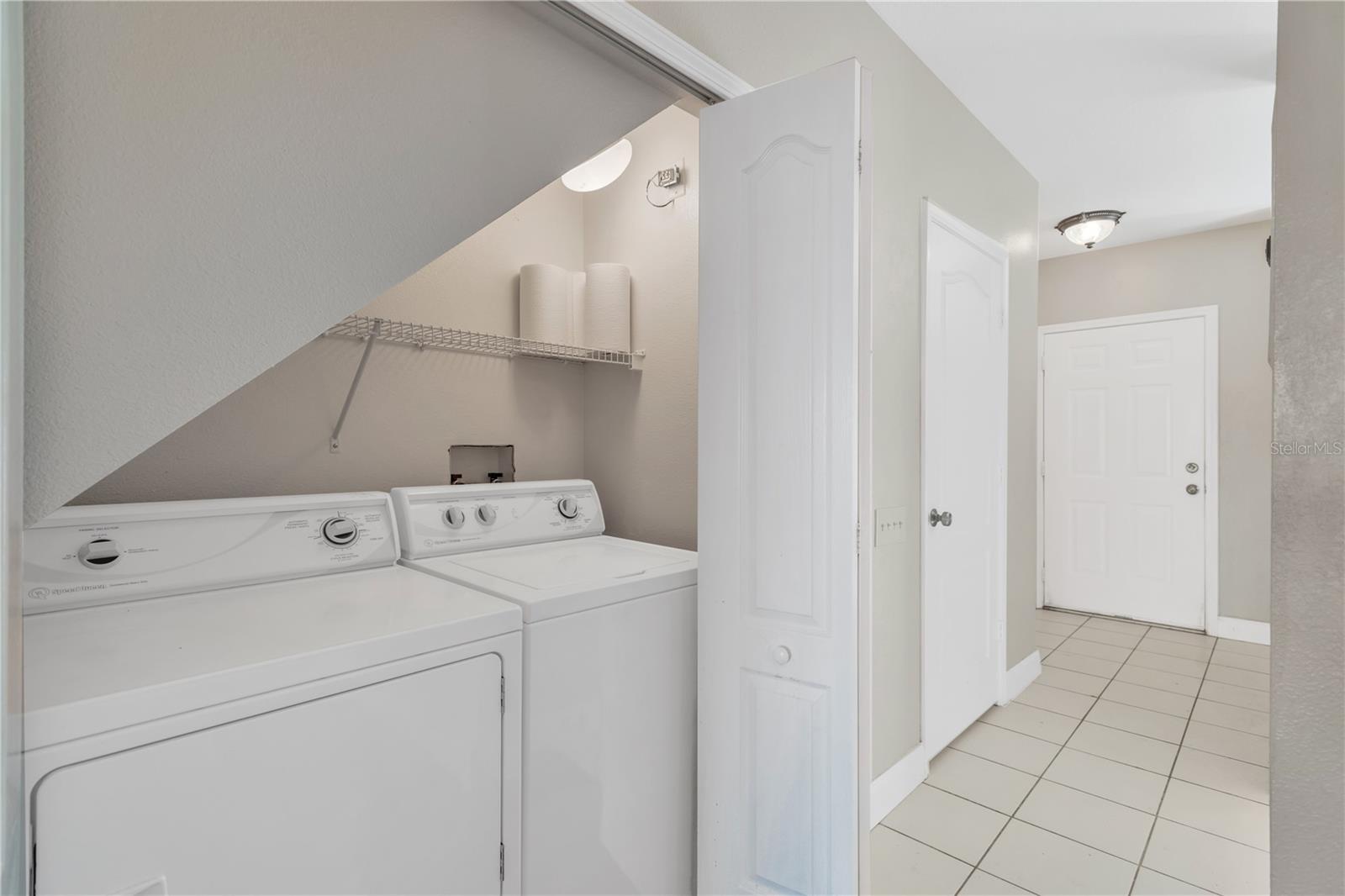 Image 8 of 37 For 2405 Lake Woodberry Circle