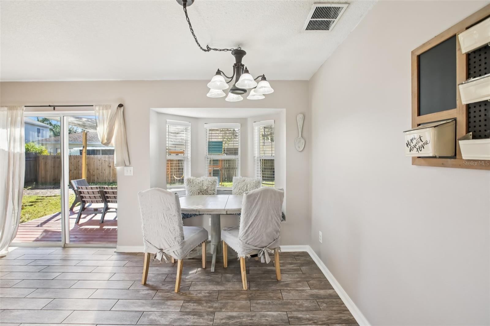 Image 6 of 29 For 8708 Persea Court