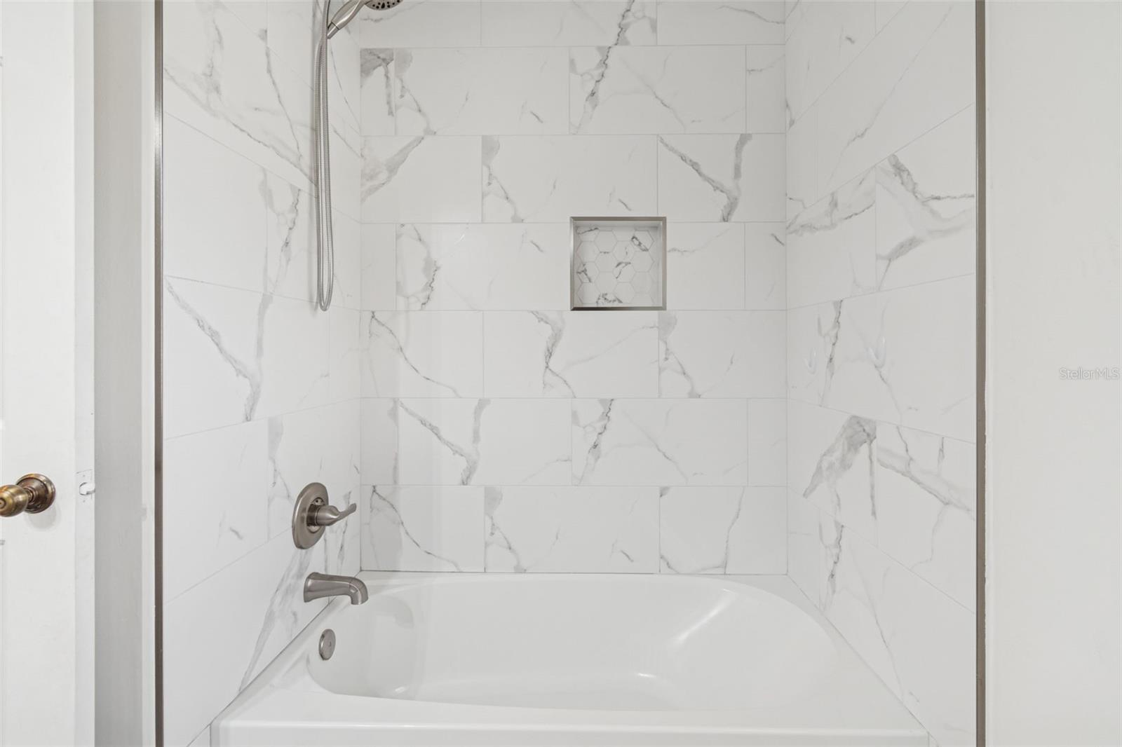 Image 19 of 35 For 11507 Moffat Place