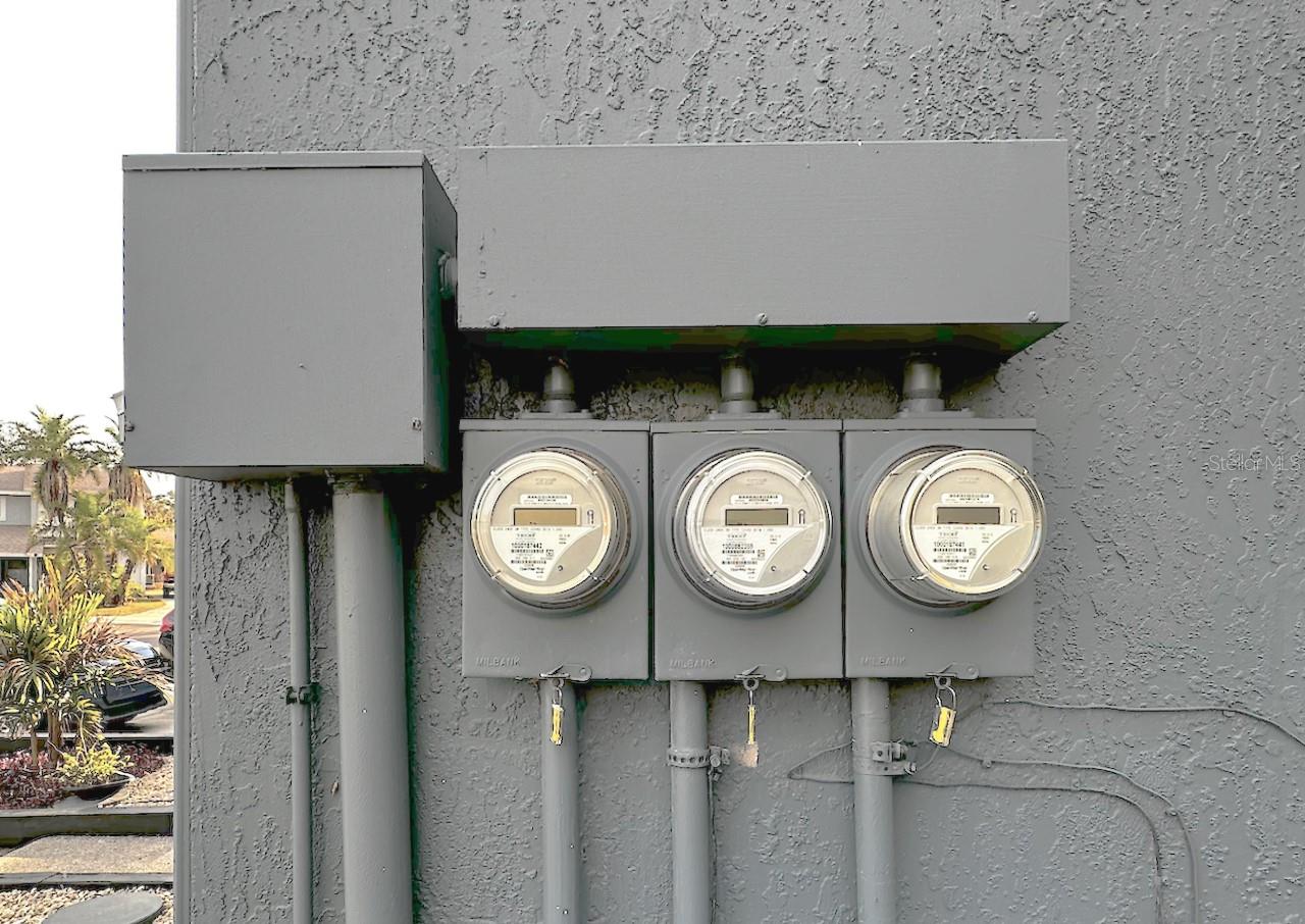 Image 36 of 38 For 1713 Azalea Court A