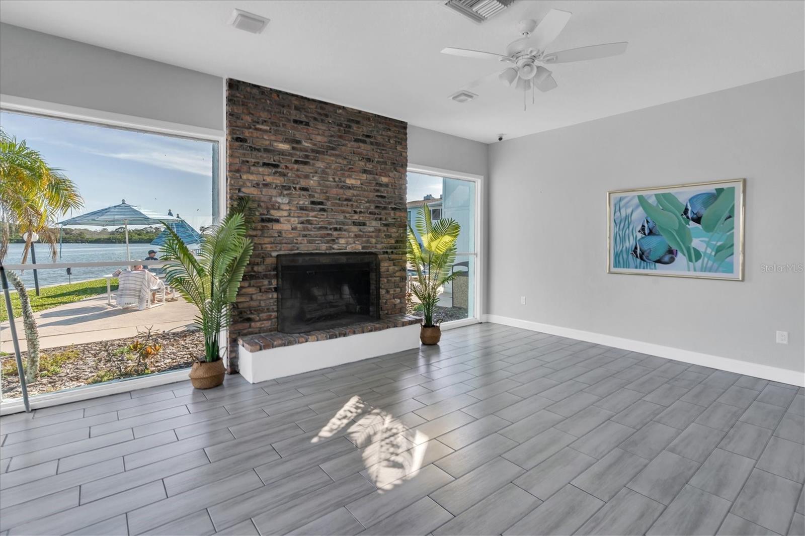 Image 46 of 54 For 1 Windrush Boulevard 87