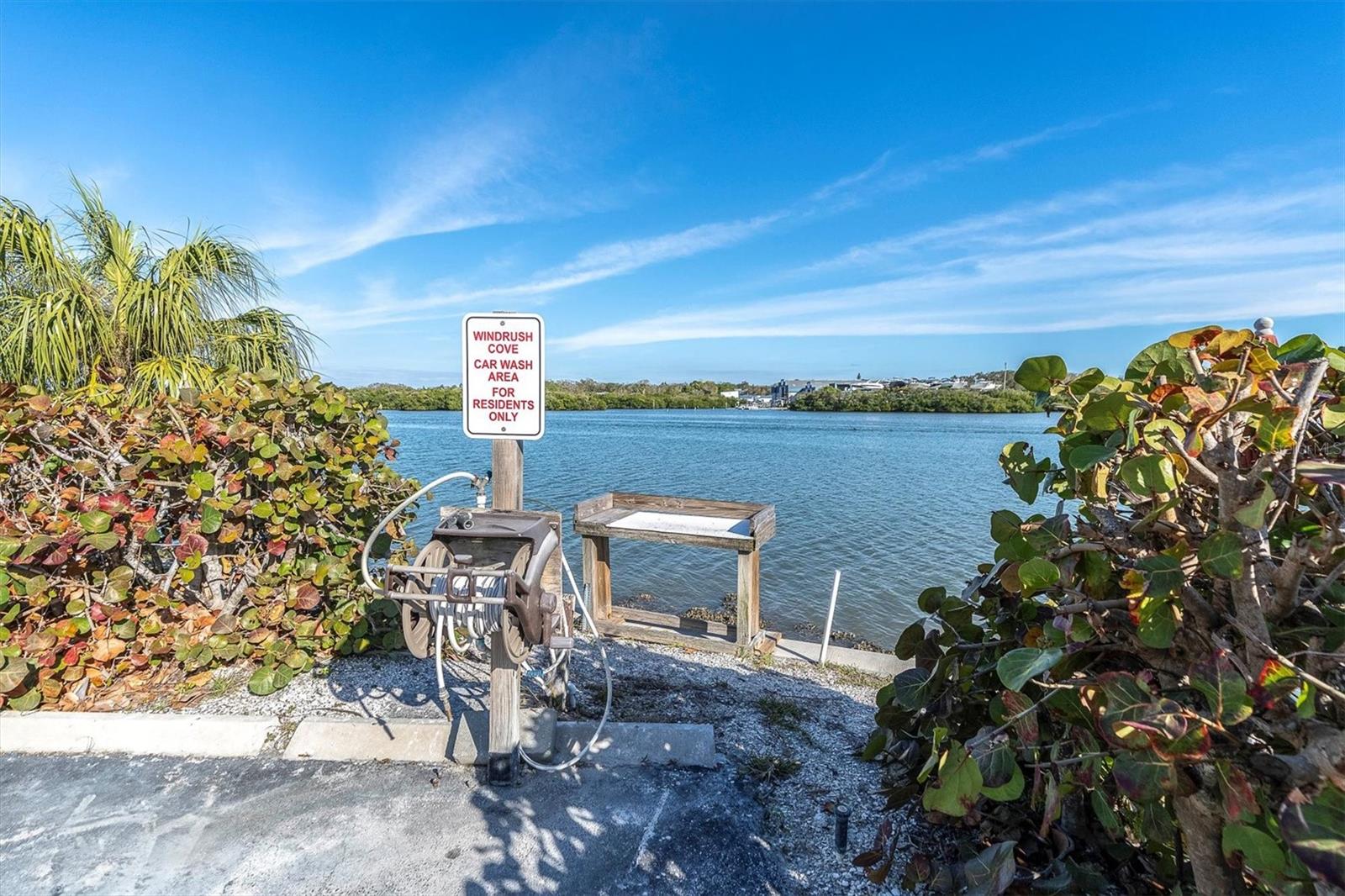 Image 49 of 54 For 1 Windrush Boulevard 87