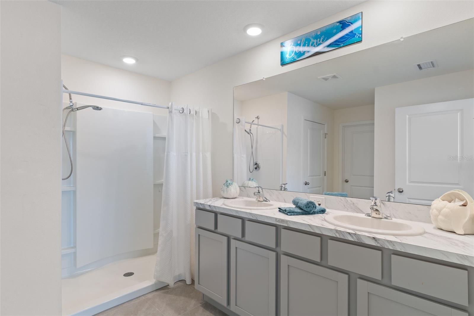 Image 21 of 50 For 7514 Gardner Street