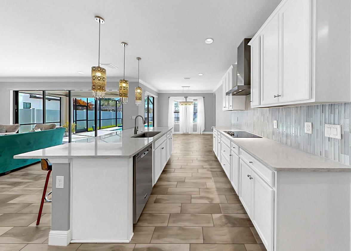 Listing photo id 14 for 13120 Foxtail Fern Drive