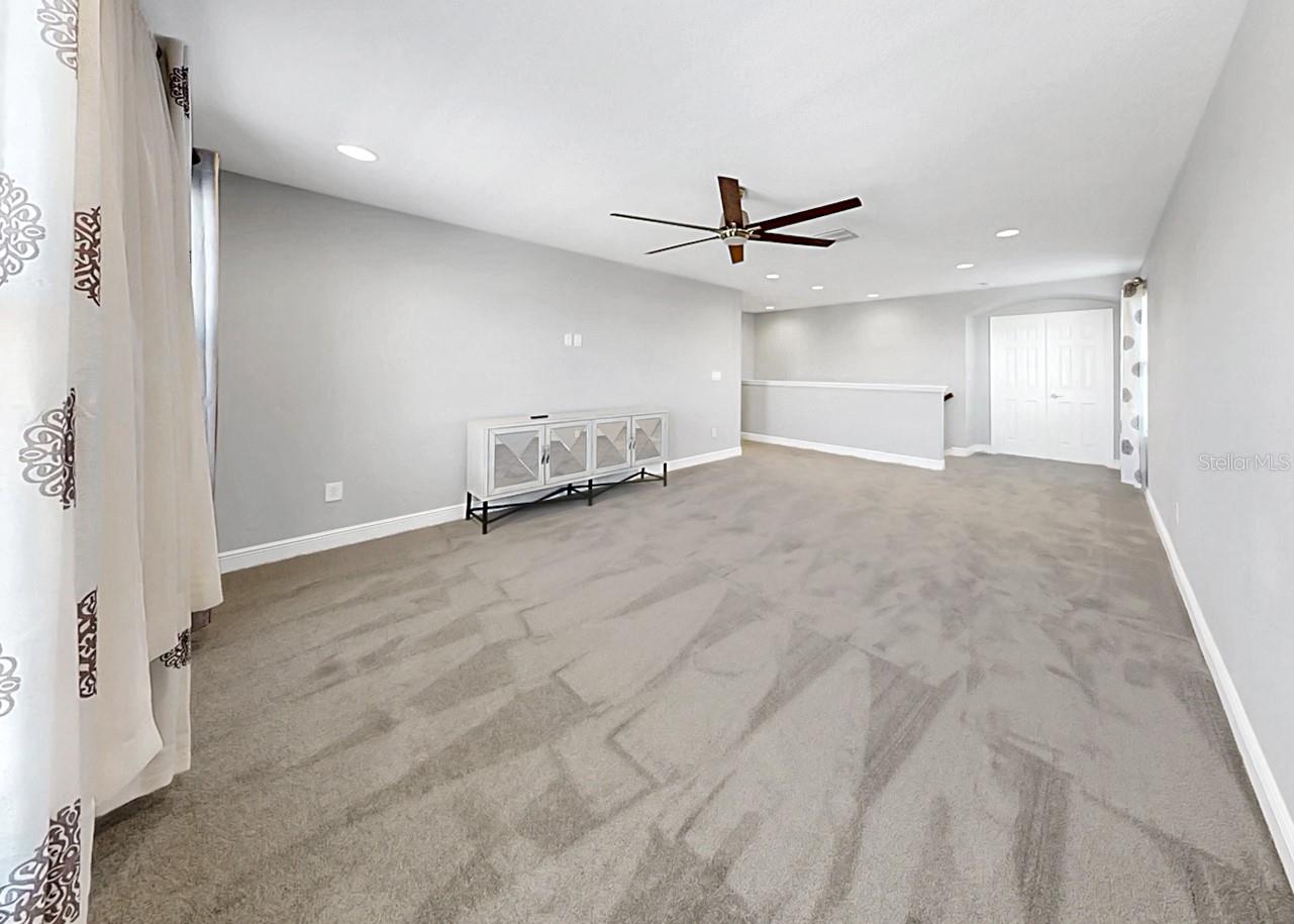 Listing photo id 45 for 13120 Foxtail Fern Drive