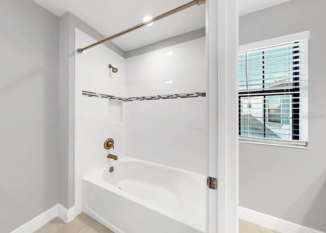 Listing photo id 49 for 13120 Foxtail Fern Drive