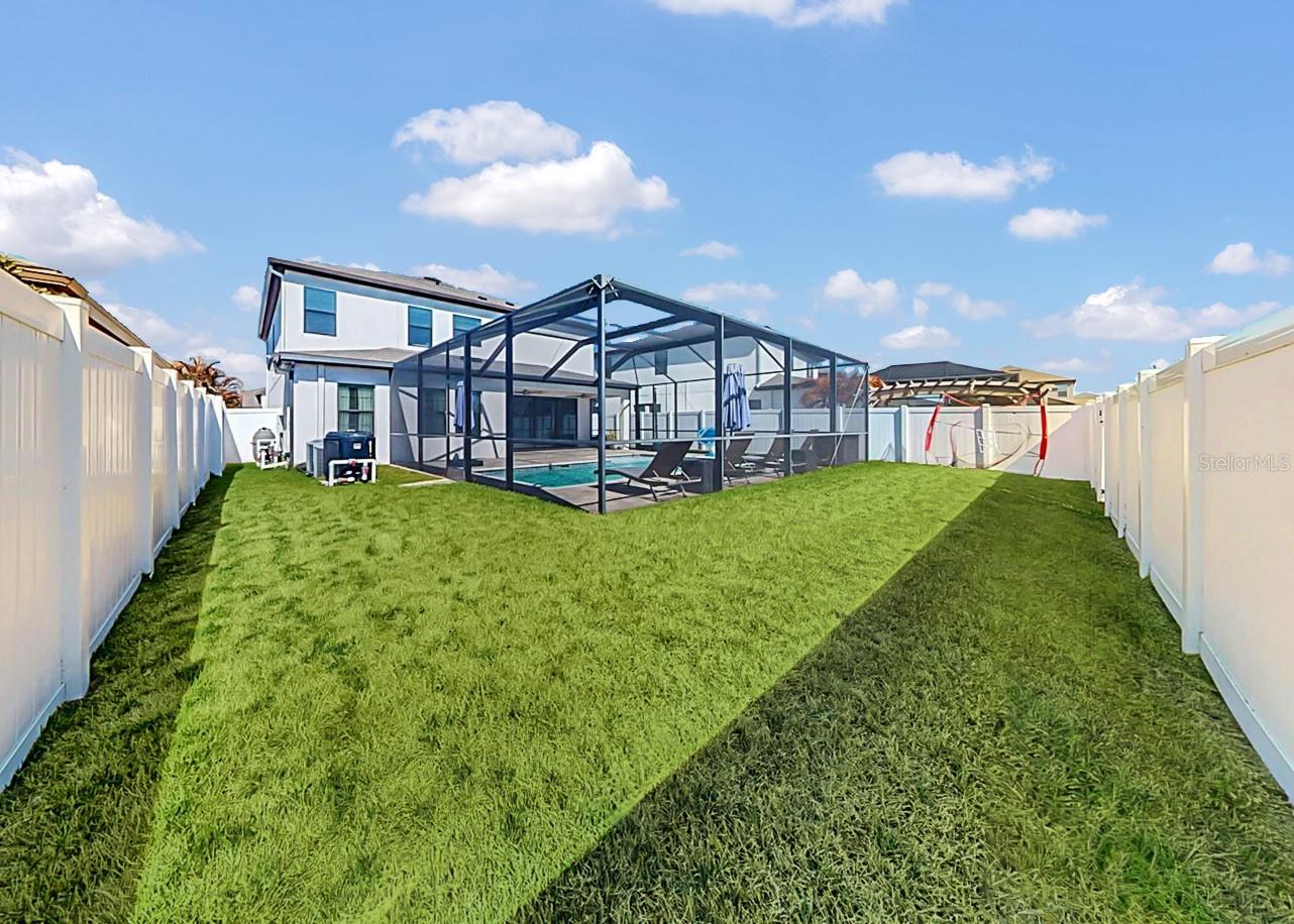 Listing photo id 61 for 13120 Foxtail Fern Drive