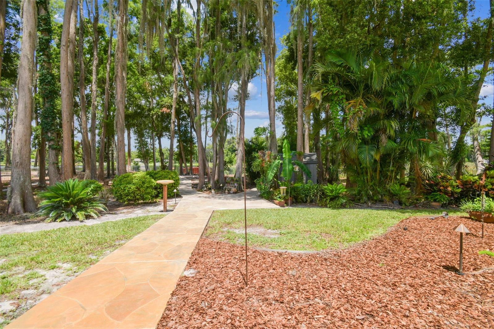 Image 25 of 29 For 17906 Loretta Lane