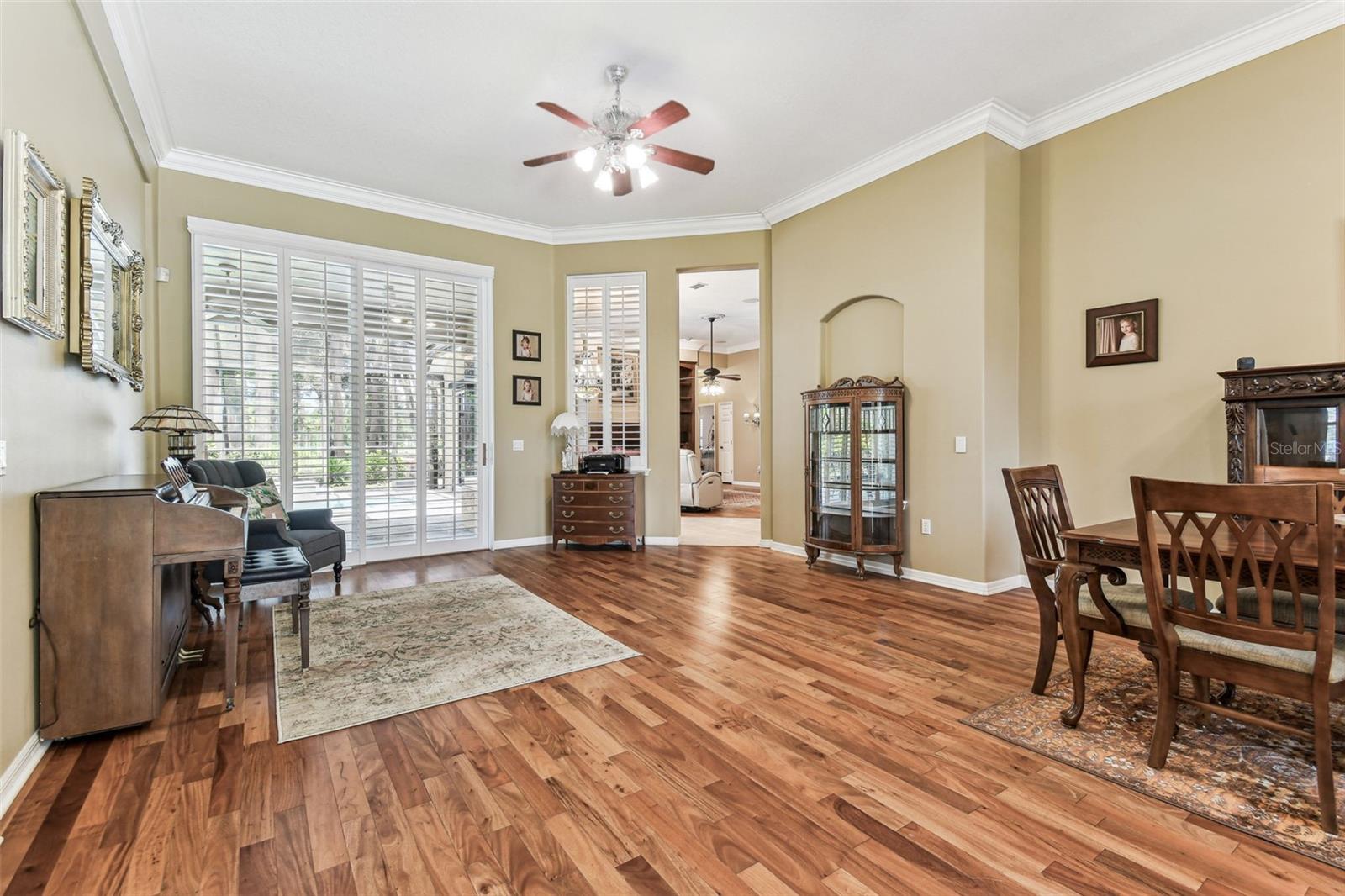 Image 5 of 29 For 17906 Loretta Lane