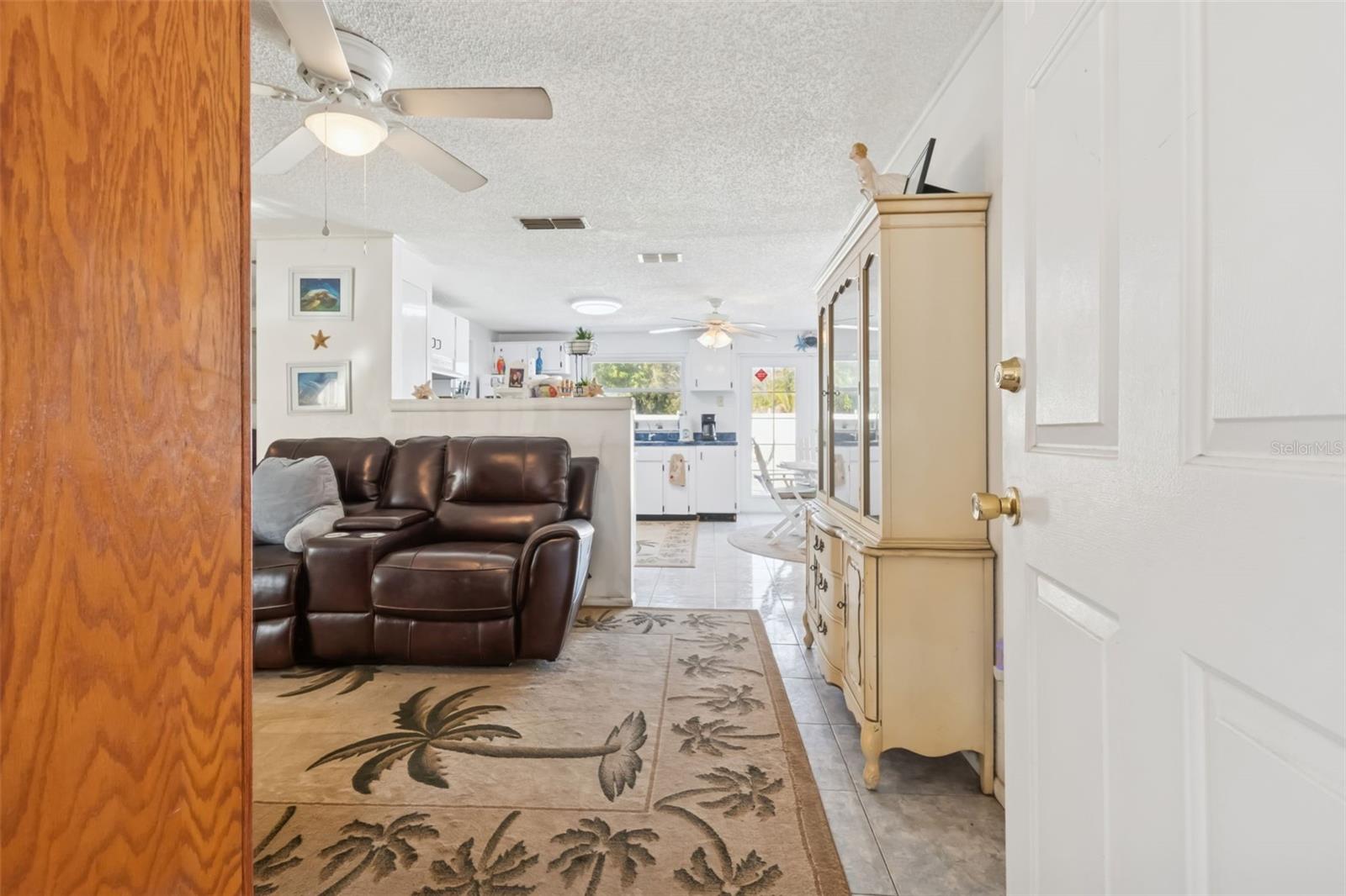 Image 14 of 71 For 6503 Amundson Court