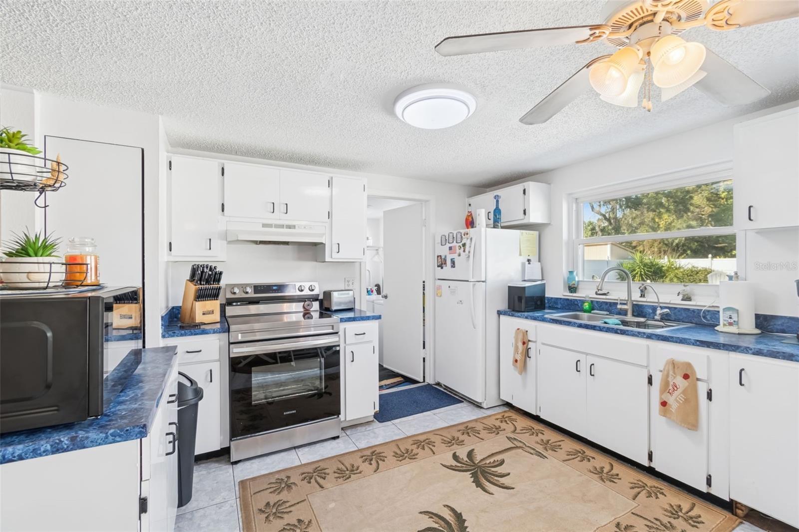 Image 22 of 71 For 6503 Amundson Court