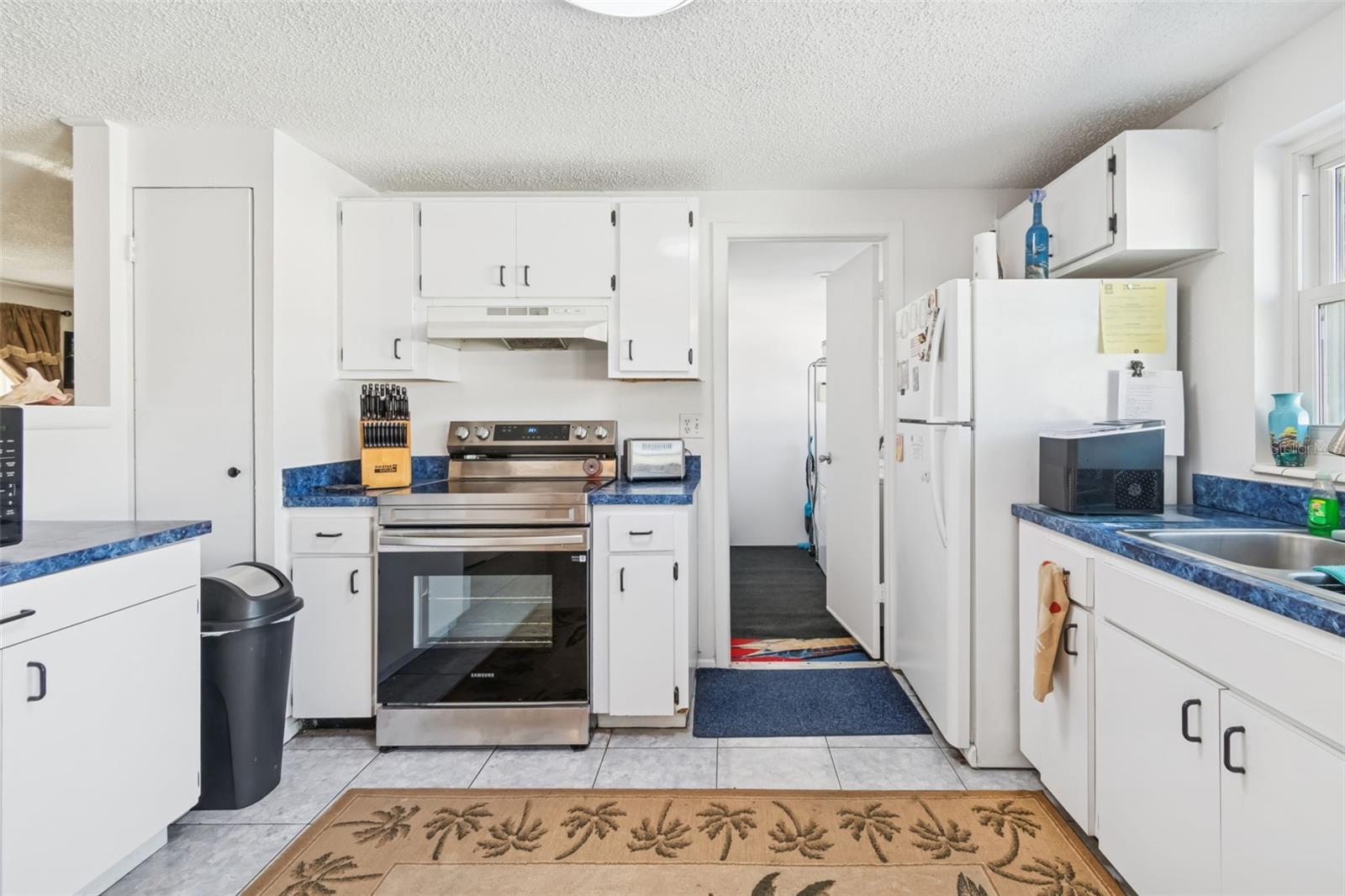 Image 24 of 71 For 6503 Amundson Court