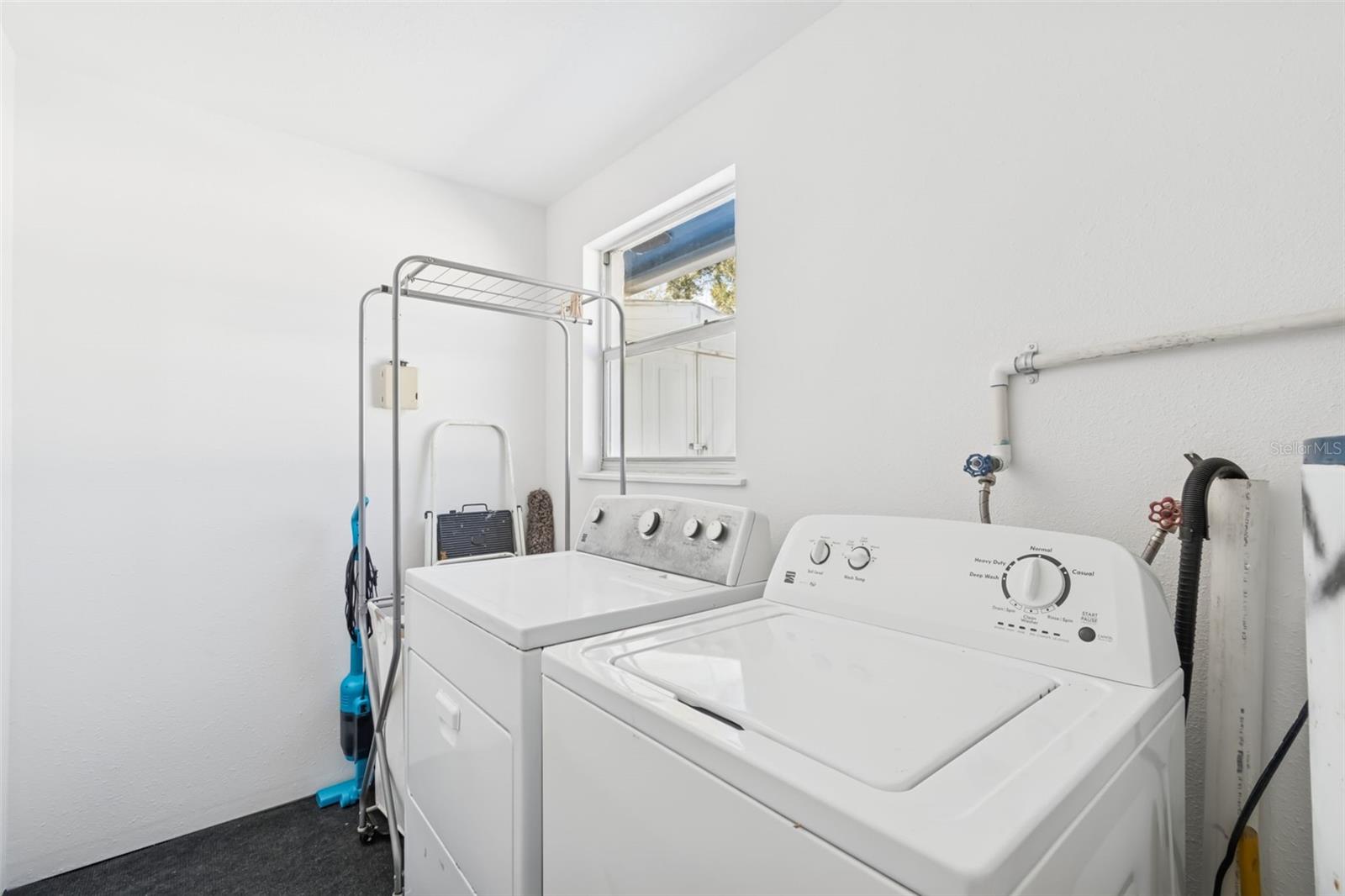 Image 28 of 71 For 6503 Amundson Court