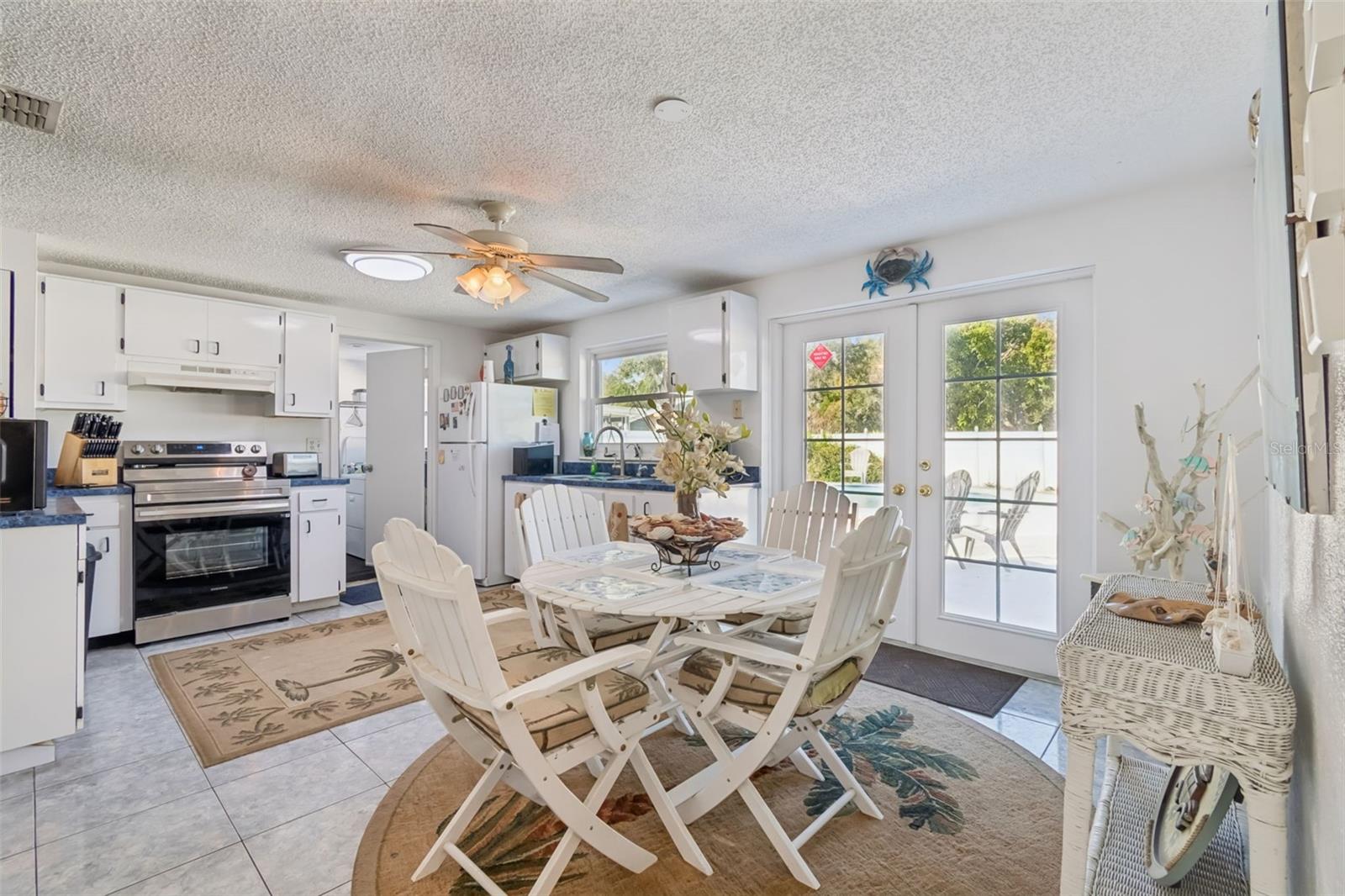 Image 30 of 71 For 6503 Amundson Court